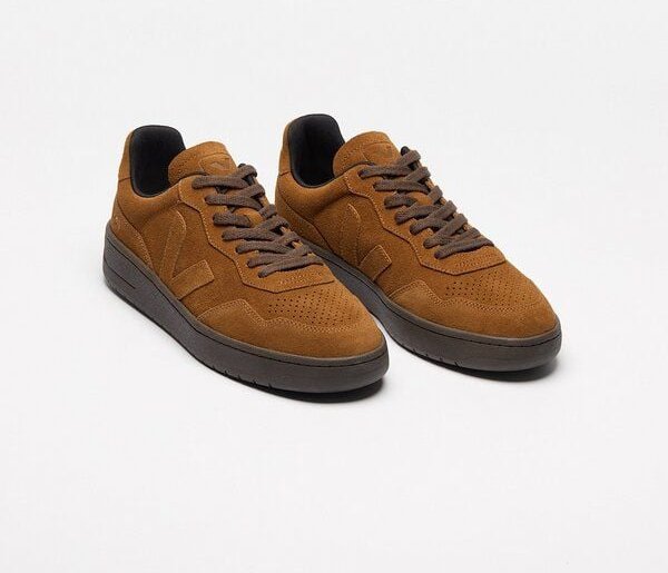Veja Sneaker V-90 SUEDE