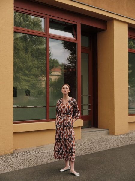 LANIUS Midikleid mit Schlitz (GOTS)