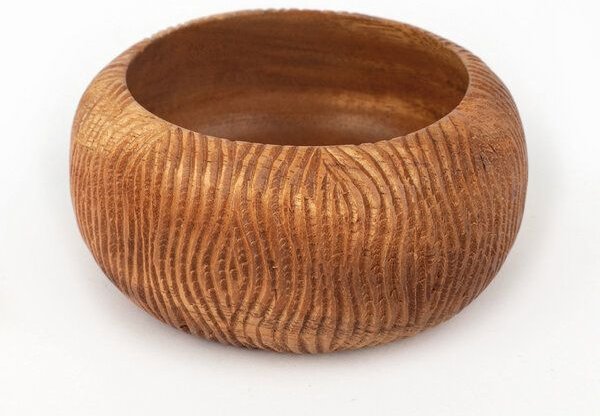 El Puente Schale aus Regenbaumholz, handverziert