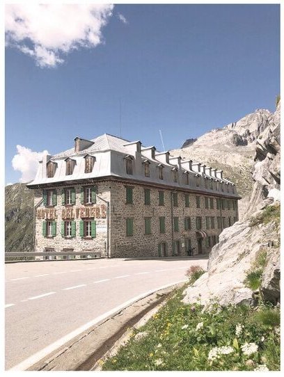 Photocircle Poster / Leinwandbild - Mantika Hotel Belvedere Furka Pass