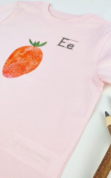 Meladi Kinder Shirt aus Biobaumwolle - Erdbeere auf Pink