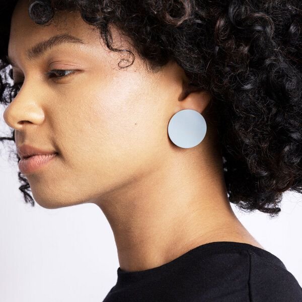 ALEXASCHA Runde Statement Ohrringe aus Titanzink | 30mm