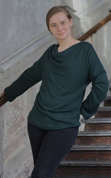 Golden Circle Clothing Wasserfallpullover aus EcoVero Viskose