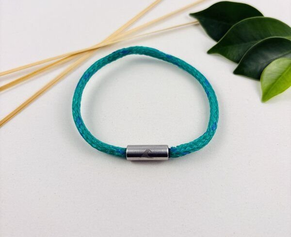 Purewater Upcycling-Geisternetzarmband mit gravierter Welle (Unisex)