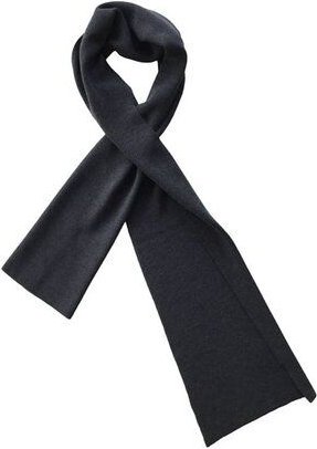 austriandesign.at SchlitzSchal aus extrafeiner Merinowolle