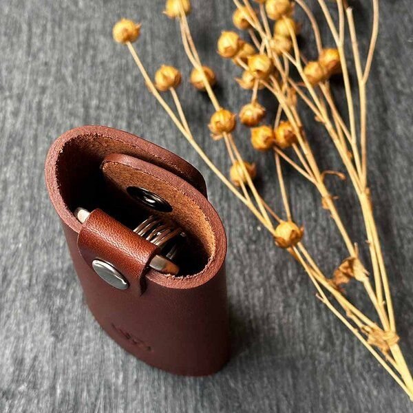 GOOD WILHELM Schlüsseletui HANS für bis zu 6 Schlüssel- vegetabil gegerbtes Leder