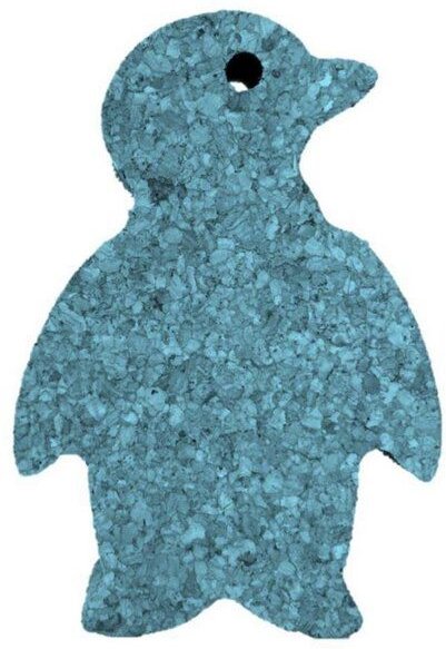 Spielzeug-Pinguin in türkis aus Kork | Türkiser Pinguin von Korxx