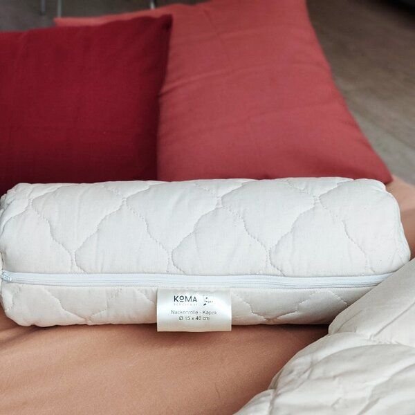 KOMA Schlafgut Kapok Bio Nackenrolle mit separatem Innenbeutel, 15x40cm