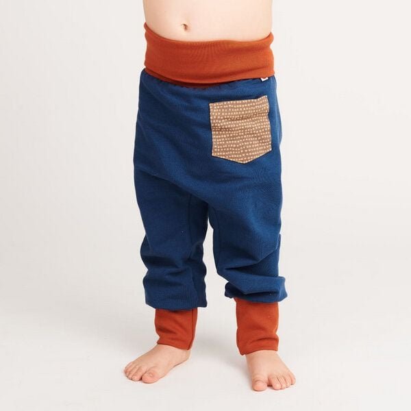 Thumbnail - Cheeky Apple Pumphose aus Bio-Baumwolle "Sweat Indigo/Dotted Lines Taupe"