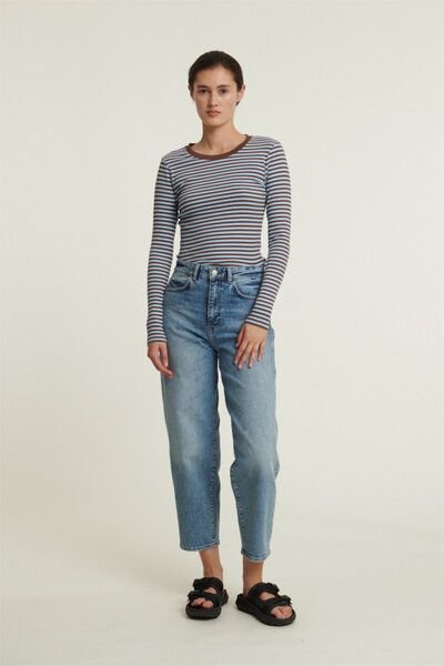 Basic Apparel LUDMILLA Langarmshirt aus Bio-Baumwolle