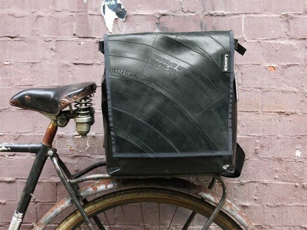 Leonca Rucksack Traktorschlauch