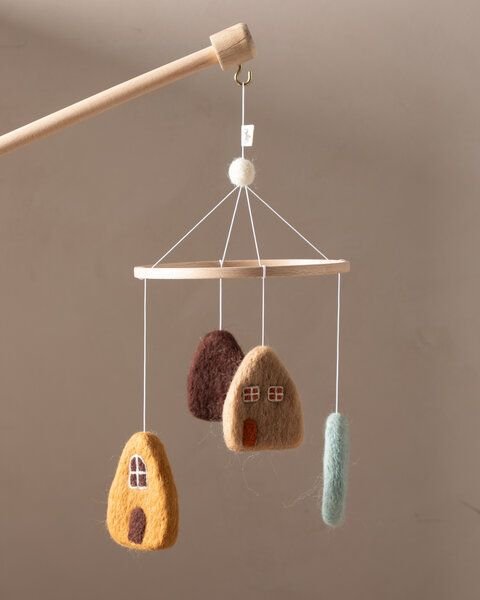 2 Stories GAMLA HUS Baby Mobile