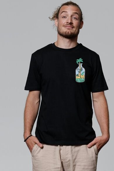 watapparel T-Shirt Unisex Holiday in a bottle