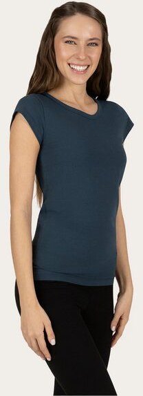 Urban Goddess Zefira Yoga Tee