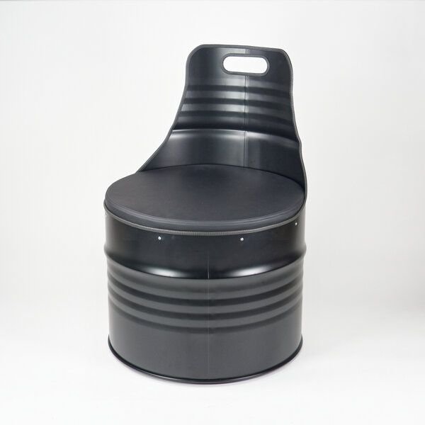 Lockengelöt Sessel aus einem Hamburger Ölfass