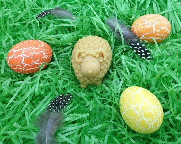Kleine Auszeit Manufaktur Osterlämmchen / Pummelschäfchen - Naturseife, vegan, palmölfrei & plastikfrei