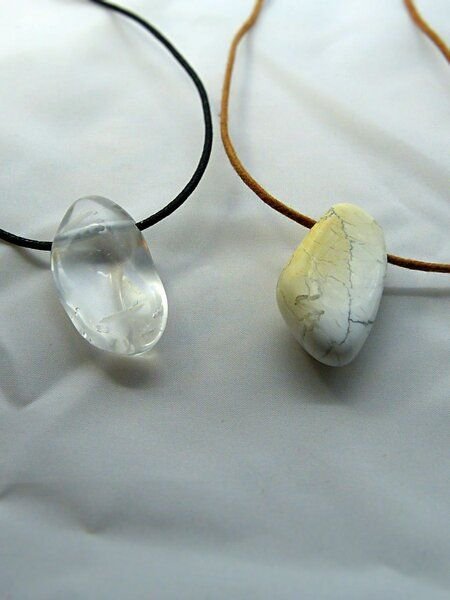 OneWorldMinerals Therapiestein Anhänger-Set "Von der Spannung zur Entspannung"