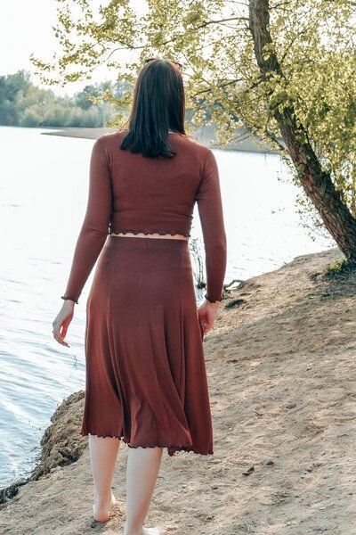 Vivien Joy Sommerrock mit Schlitz - Farrah Midiskirt