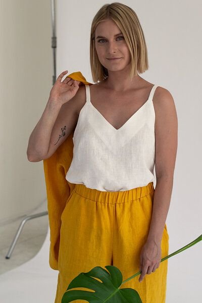 gust. Leinentop - V-Ausschnitt - Linen V-neck top - 100% Bio-Leinen