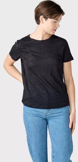 Klitmøller Collective Leinen T-shirt Modell: Rikke