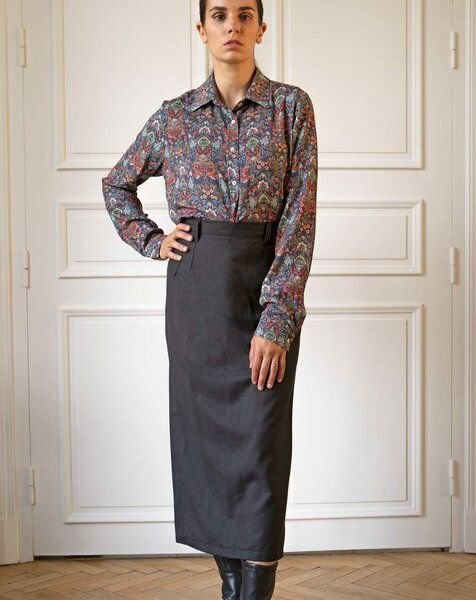 Aatise Bleistiftrock Zenas midi aus 100% schwarzer Upcycling-Wolle