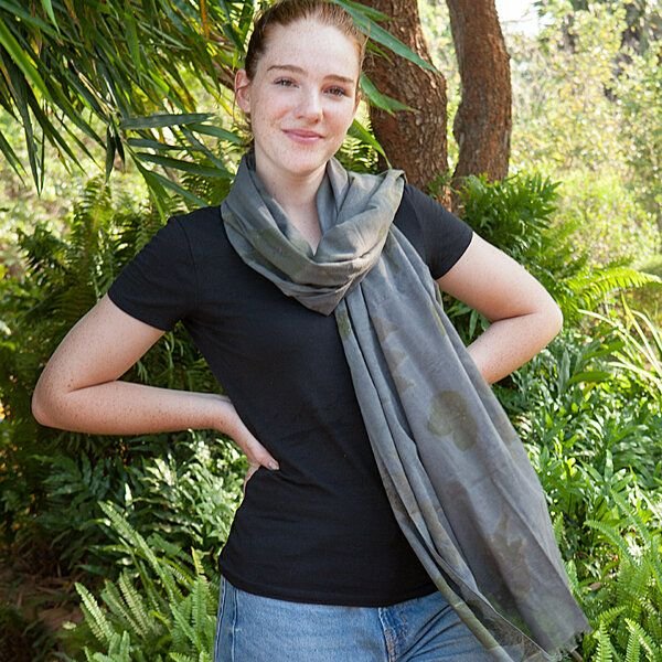 Sundara Schal aus 100% Bio-Baumwolle – ECO PRINT