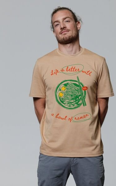 watapparel T-Shirt Unisex Life is better with ramen