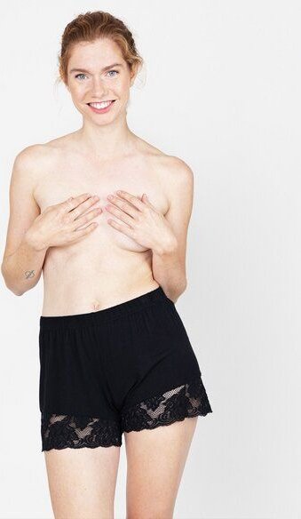 erlich textil Greta Schlafshorts mit Spitze aus weichem Modal, made in Europe