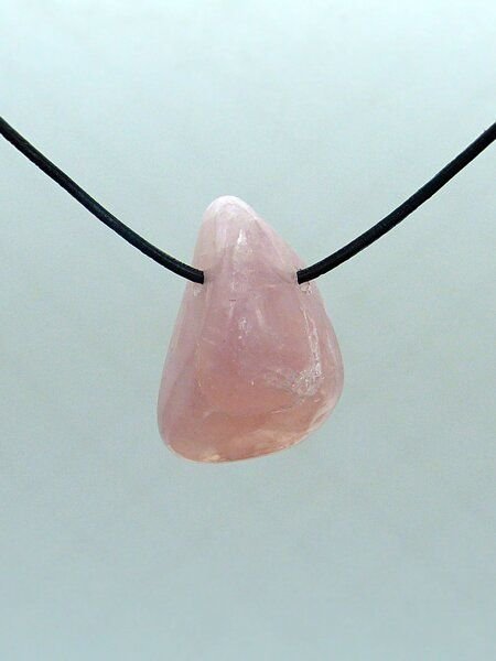 OneWorldMinerals Rosenquarz Edelstein, Schmuckanhänger, gebohrt