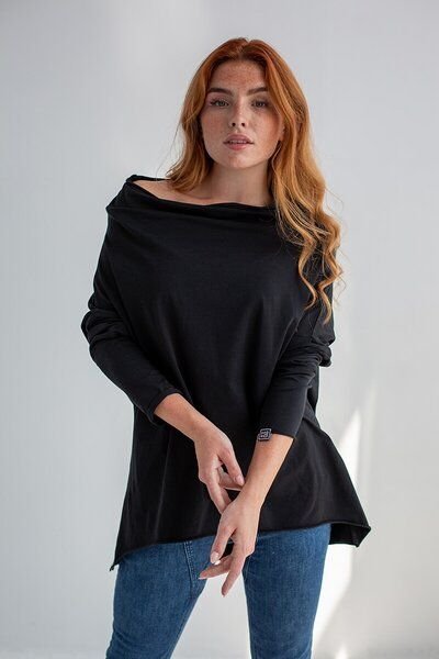 Thumbnail - KOKOworld Bluse Minimal Black – Oversize – Bio-Baumwolle – offene Kanten – vorne länger als hinten – Fair produziert in ...
