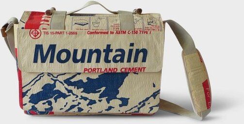 REFISHED fair fashion Tasche 'MESSENGER BAG' - upcycelte Zementsäcke