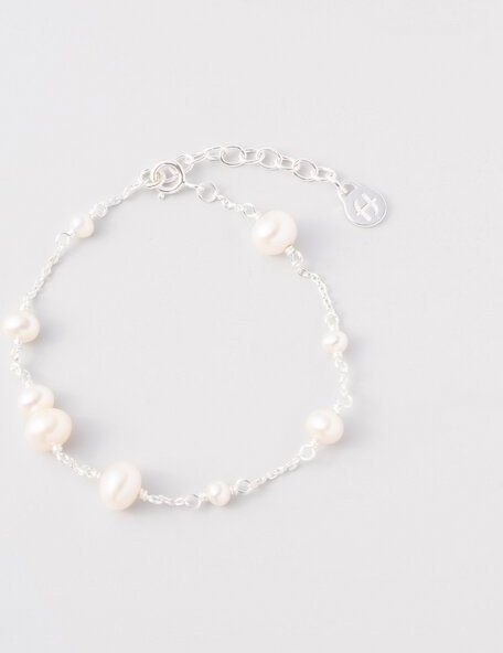 fejn jewelry Armband 'station pearl' mit Süßwasserperlen