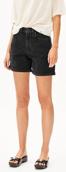 ARMEDANGELS SHEAARI Damen Jeans Shorts aus recycelter Baumwolle