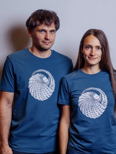 NanMa Bio-Baumwoll-Shirt Schuppentier | handbedruckt in Österreich | Unisex l regular Fit | blau | lokal & fair & vegan