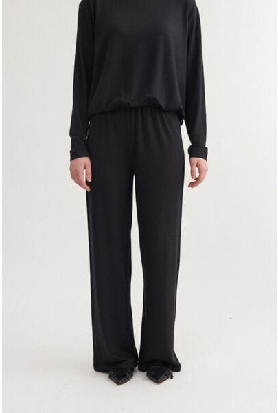 Basic Apparel Lange Hose Sadie aus Ecovero