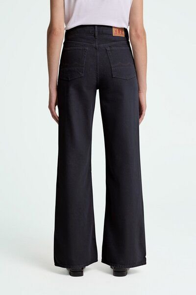 Kings Of Indigo JANE | HOLO BLACK USED