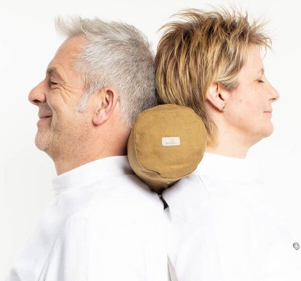 nahtur-design Nackenrolle mit Bezug aus 100% Leinen und Füllung mit Merinowolle oder Dinkelspelz