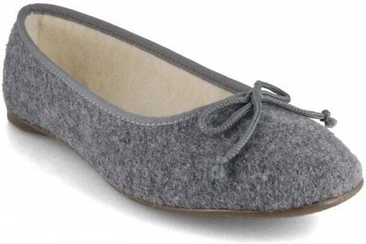 Hausschuhe von Kitz-Pichler aus reiner gewalkter Schurwolle gefüttert, mit rutschhemmender Gummisohle