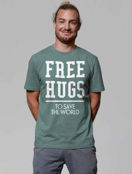 watapparel T-Shirt Unisex Free hugs to save the world