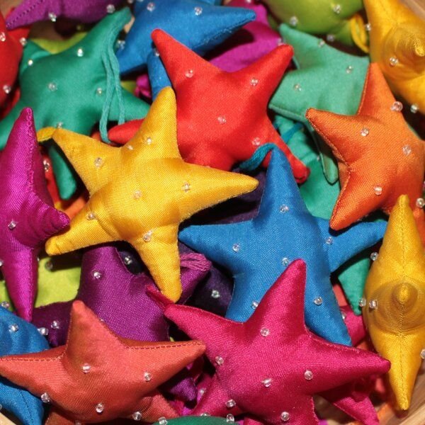 Schönes aus Indochina Ministerne Anhänger aus Seide