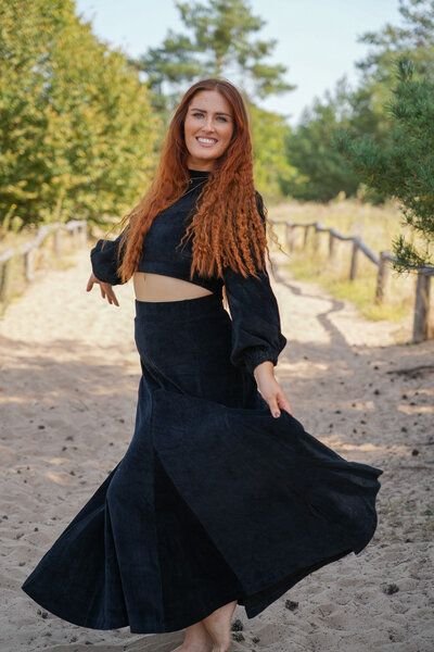 Vivien Joy Langer Cordrock mit Schwung - Marleen Rock