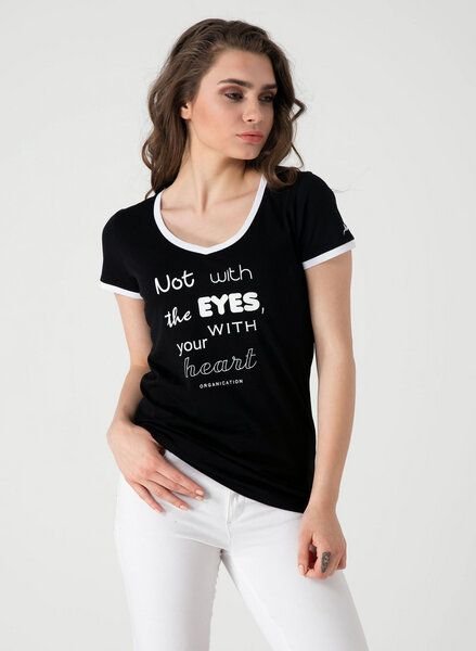 ORGANICATION T-Shirt aus Bio Baumwolle mit Text-Print