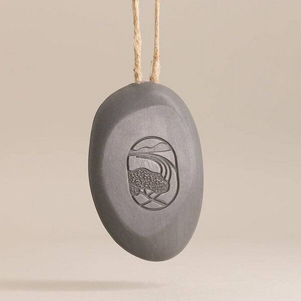 Aqui d'Aïa Kieselsteinseife am Seil Honig & Orangenblüte 200g, Duschseife