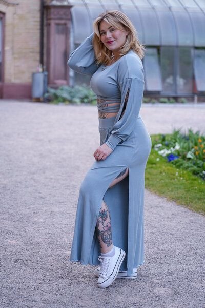 Vivien Joy High Waist Hose mit Schlitz - Farrah Comfy Pants mit Schlitz