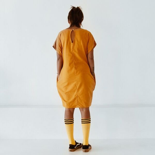 The Driftwood Tales Weit geschnittenes Baumwoll-/Leinenkleid mit zwei Seitentaschen