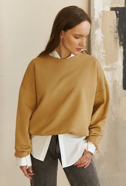 IVA RYCH Oversize Sweatshirt Camel I Deadstock