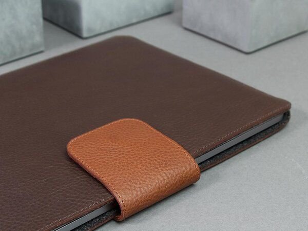 GOOD WILHELM Macbook Pro / Air Sleeve LUDWIG