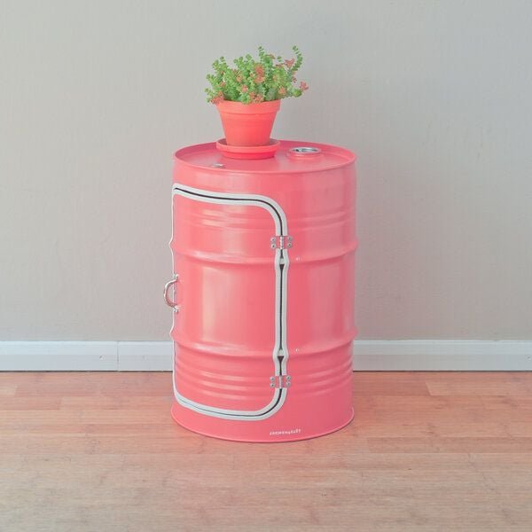 Lockengelöt Minibar mit Tür aus einem kleinen Ölfass Hamburger Ölfass, made in Hamburg.