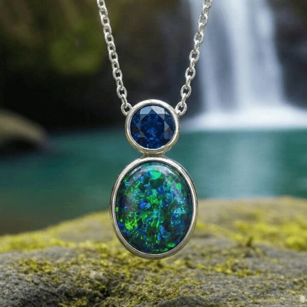 Thumbnail - Spirit of Island Kette mit Anhänger | Opal & Saphir