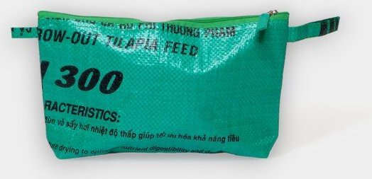 REFISHED fair fashion Täschchen 'MARLIES' - upcycelte Fischfuttersäcke